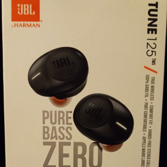 JBL Tune 125 TWS Pure Bass Ear Buds headphones (NEW)